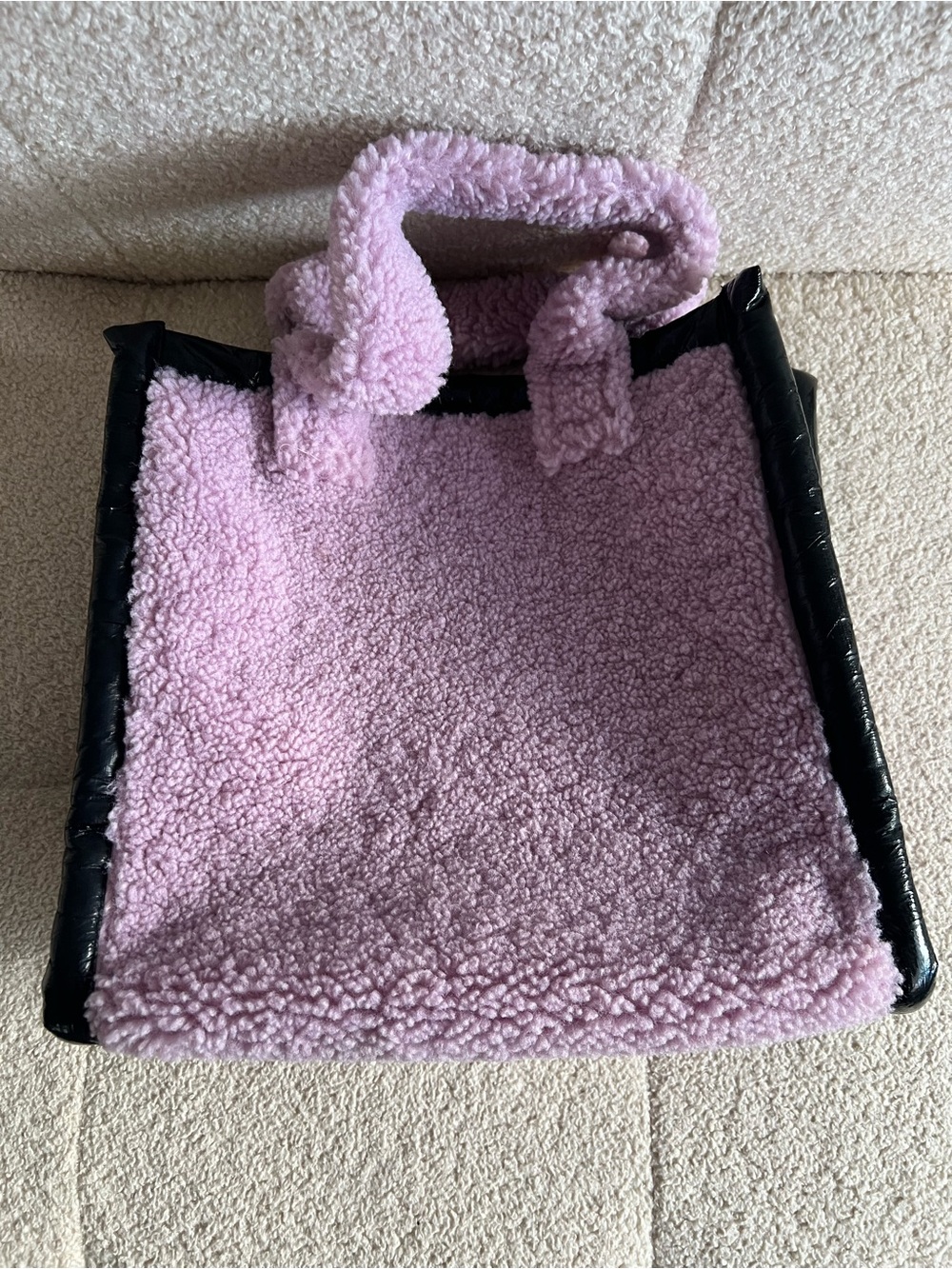 Stand Studio Faux Shearling Tote Bag in Lavender